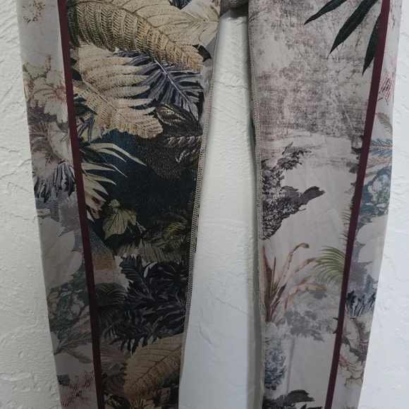 Noli Tropical Floral Leaf Leggings Size XS - Picture 5 of 13